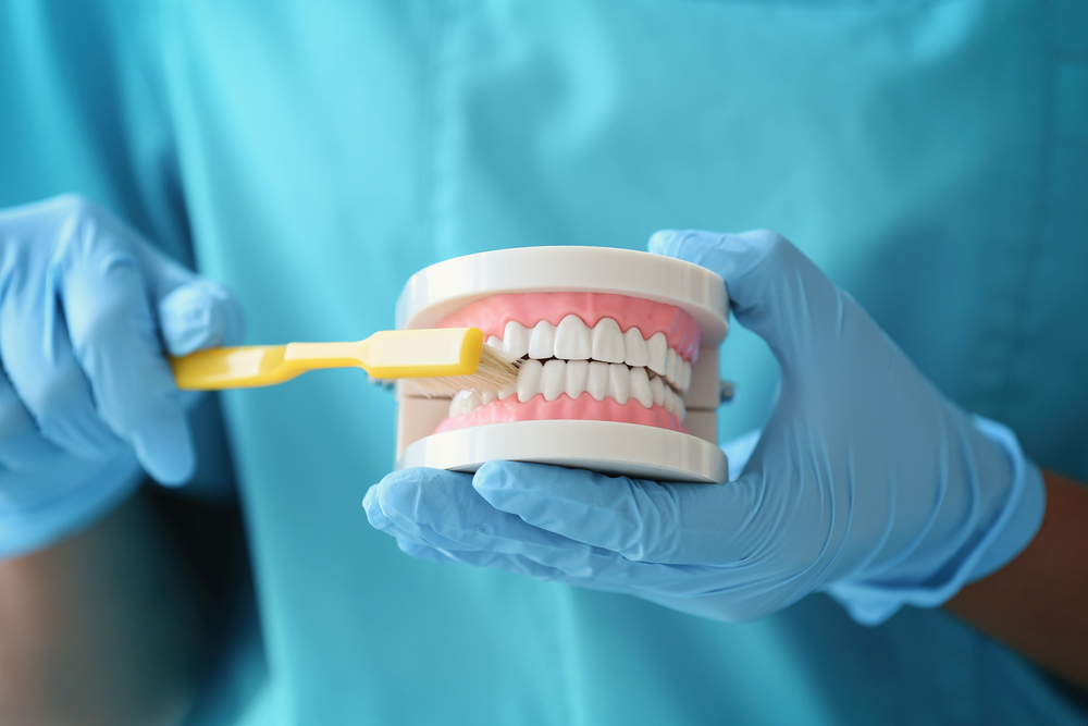 Wszechstronne leczenie stomatologiczne – znajdź trasę do zdrowej i atrakcyjnego uśmiechu.